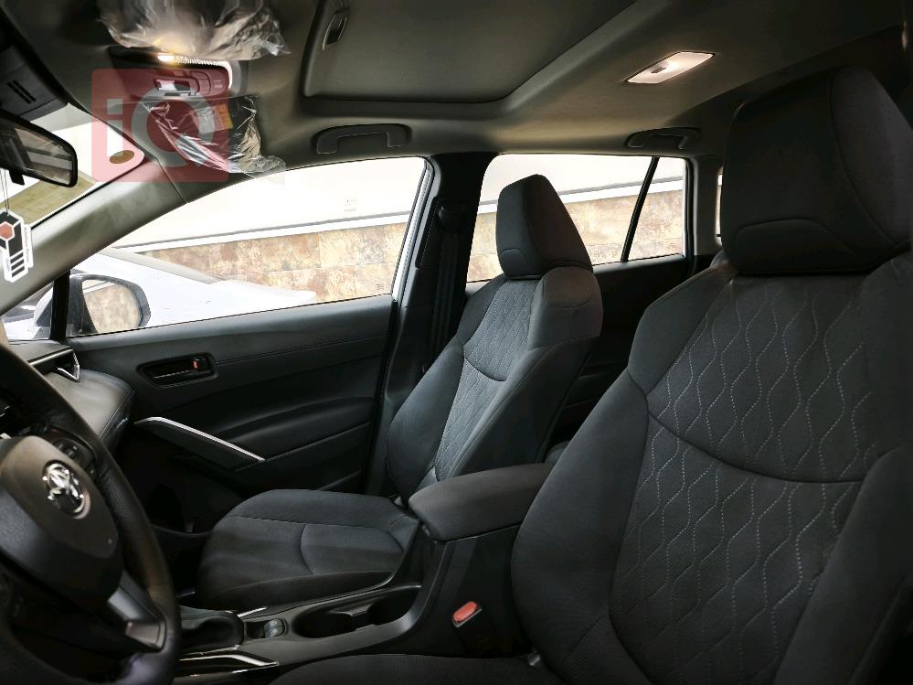 تۆیۆتا کۆرۆلا کرۆس